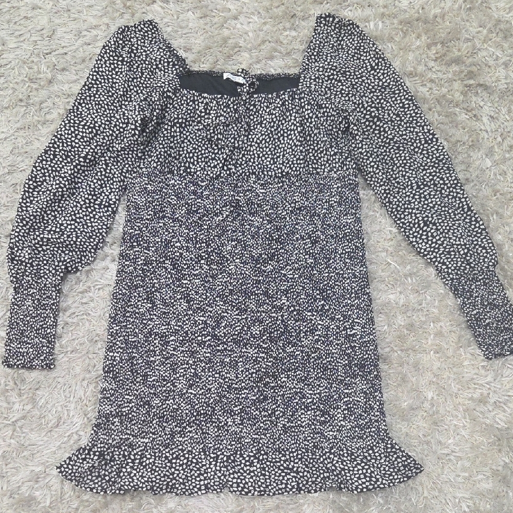 She + Sky Black and White Patterned Blouse
